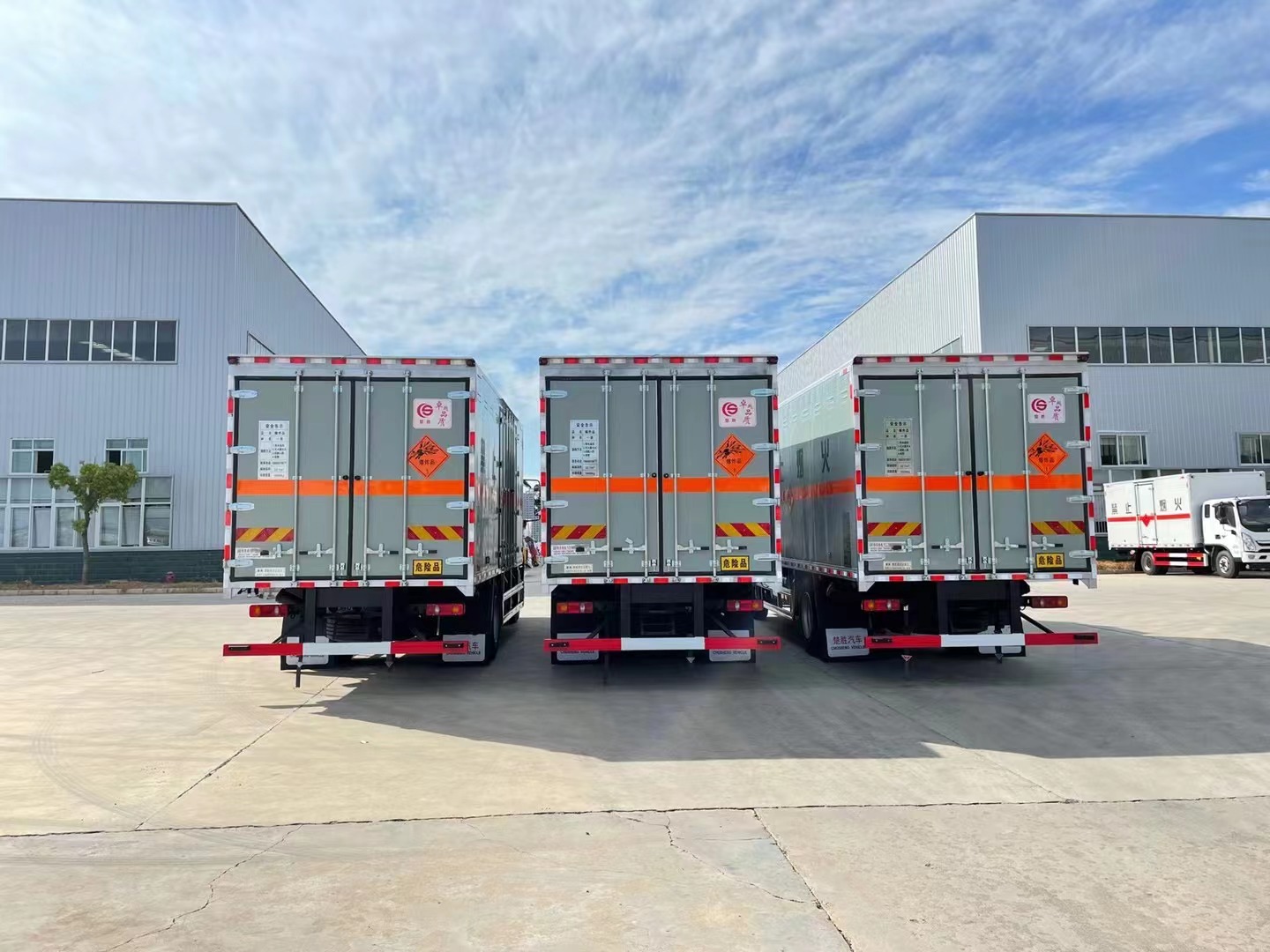 東風(fēng)天錦10T爆破器材運(yùn)輸車(chē)